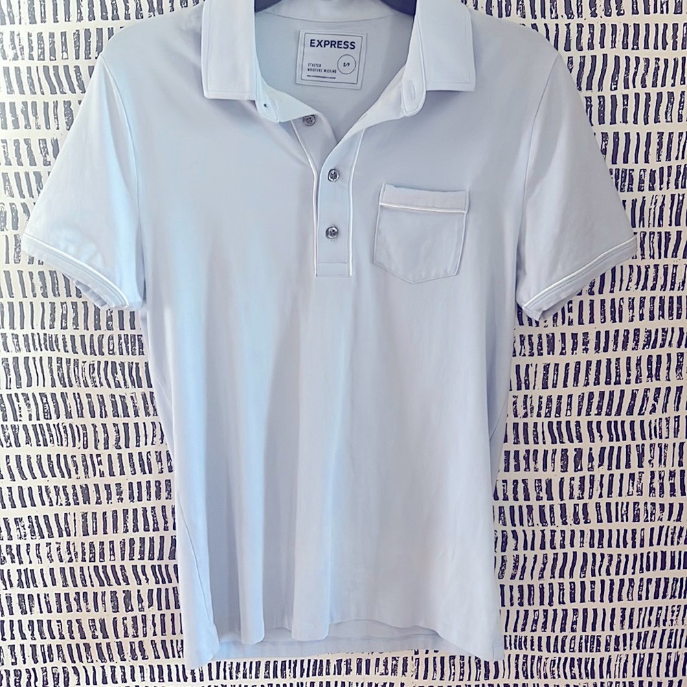 Light blue dress shirt (Large).